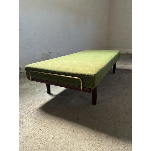 Forest Green Teak Daybed by Hans J Wegner from Getama, 1950s For Sale - Image 8 of 18