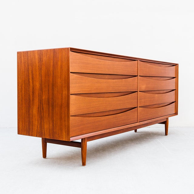 Arne Vodder for Sibast 1960s Danish Modern Dresser, Triennale Collection For Sale - Image 15 of 15