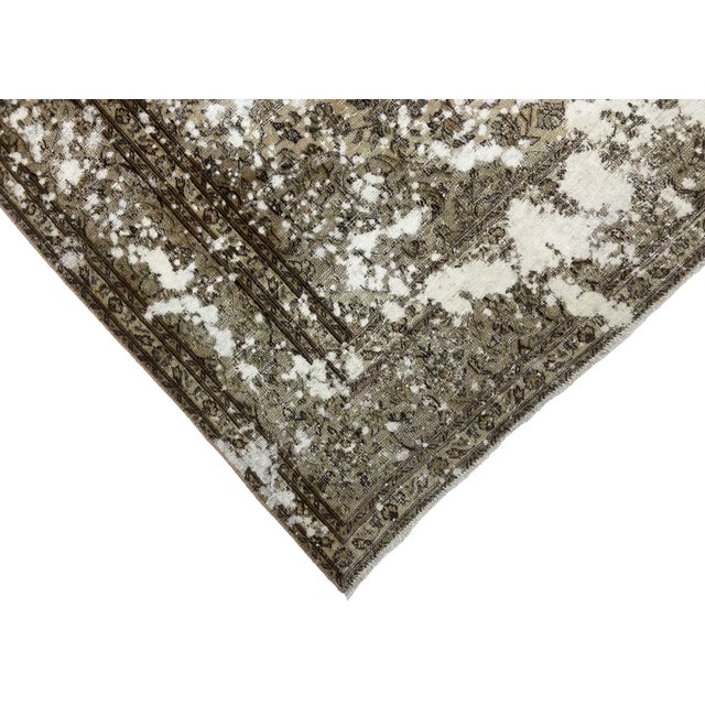 Vintage Middle Eastern Hand-Knotted Rug For Sale - Image 4 of 6