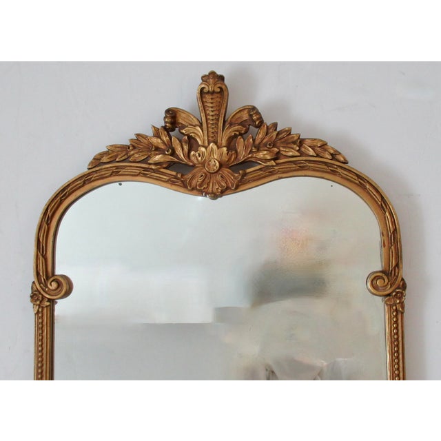 Wood C. 1960's Hollywood Regency Era, French Rococo-Style Gold Gilded Fleur De Lis Wall Mirror For Sale - Image 7 of 15