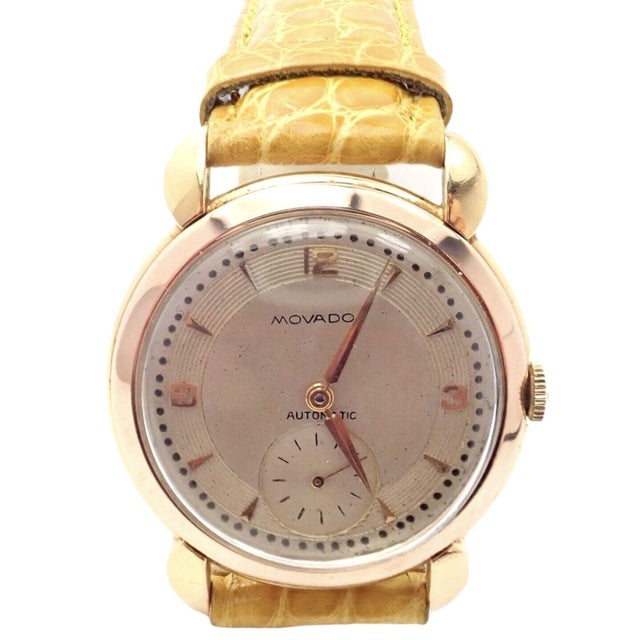 Contemporary Movado 18k Yellow Gold Automatic Bumper Yellow Alligator Band Watch R8405 For Sale - Image 3 of 8