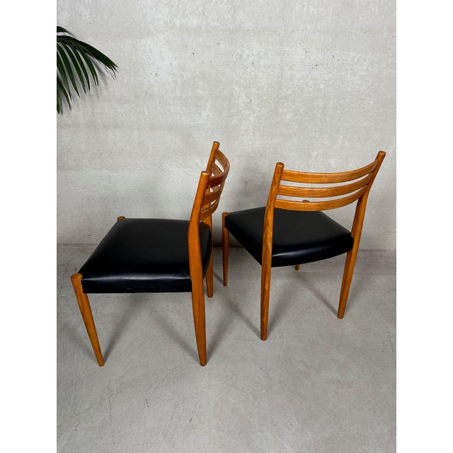 1960s Vintage Living Room Chairs in Skai, 1960s, Set of 6 For Sale - Image 5 of 11