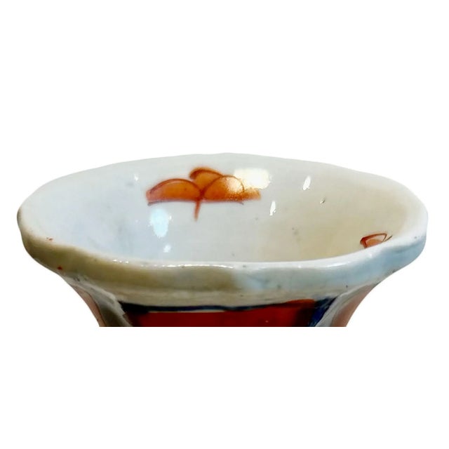 Japanese Early 19th Century Imari Vase For Sale - Image 3 of 4