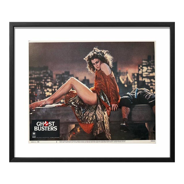 'Ghostbusters' 1984 Original Vintage Lobby Card Framed in Black For Sale