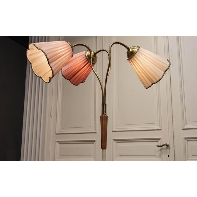 Mid-Century Modern Swedish Floor Lamp in Marble & Brass from Bröderna Malmströms, 1940s For Sale - Image 3 of 11