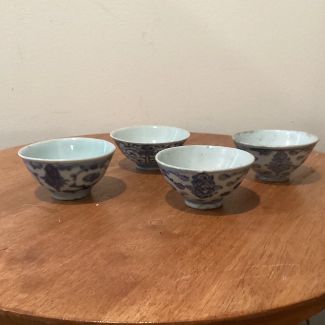 Antique 4pc. Assorted Chinese Blue & White Porcelain Tea Bowls/Rice Cups W/Makers' Marks on the Base For Sale - Image 9 of 12