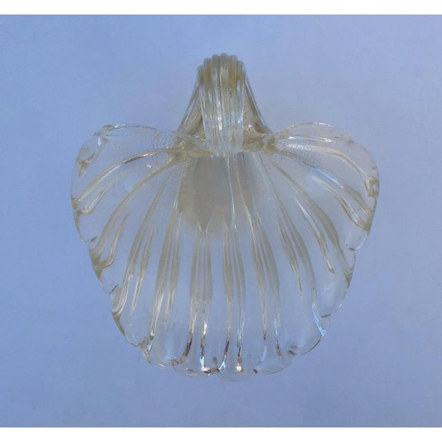 Vintage C1950's Barovier Y' Toso Vintage Italian Murano Large Glass Conch Shell With Curled End and Gold Leaf Inclusions For Sale - Image 11 of 11