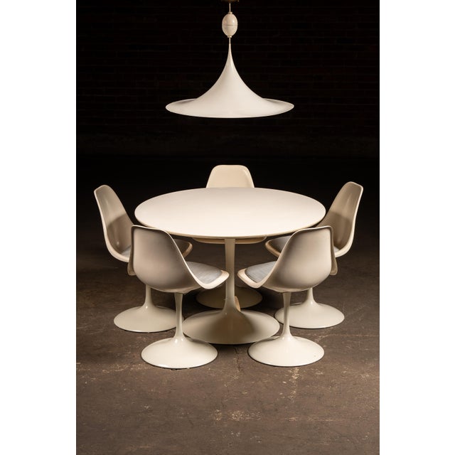Mid-Century Modern MCM "Tulip" Dining Set With Pendant Light After Eero Saarinen For Sale - Image 3 of 18