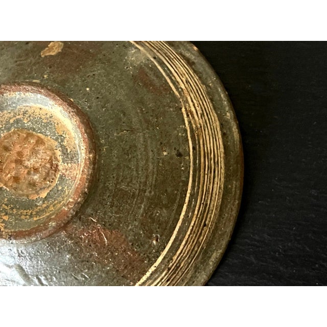 16th Century Korean Joseon Dynasty Stoneware Bungcheong Bowl For Sale - Image 11 of 12