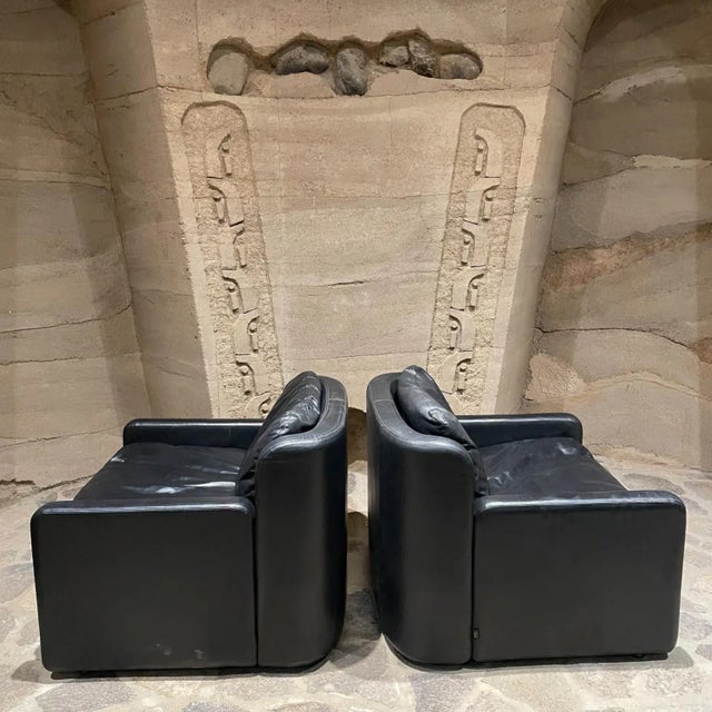 1980s 1976 Style Mario Marenco Italian Leather Lounge Chairs by Arflex Italy For Sale - Image 5 of 13