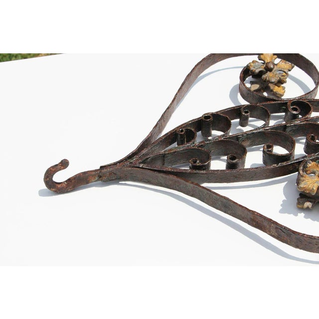 18th Century 18th Century Baroque Heart Handcrafted Wrought Iron Ornament With Gold Leaf For Sale - Image 5 of 10