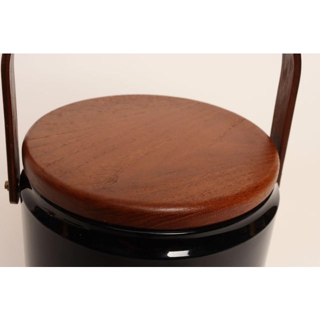 Mid Century Modern Black Vinyl and Teak Insulated Ice Bucket by Georges Briard For Sale - Image 11 of 18
