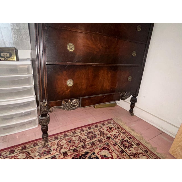 Vintage Carved Wood Highboy Dresser – Traditional Chippendale Style For Sale In New York - Image 6 of 7