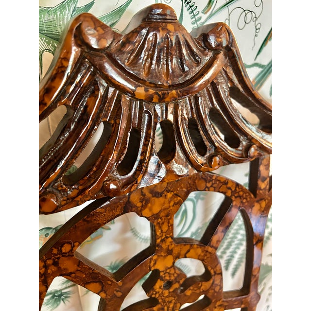 Early to Mid 20th Century Anglo-Chinese Faux Tortoiseshell Lacquer Pagoda Armchair For Sale In New Orleans - Image 6 of 15
