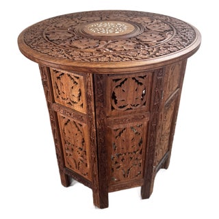 Late 20th Century Anglo Indian Sheesham Carved Wood Side Table With Inlay For Sale