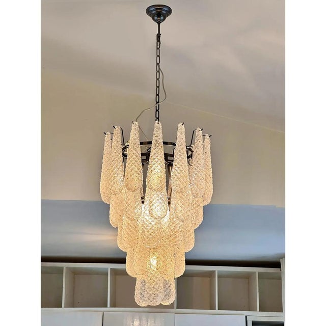 Venetian Murano Glass Chandelier in Black Nickel by Simoeng, in Exhibition Piece conditions. Designed from 2000 Up to 250V...
