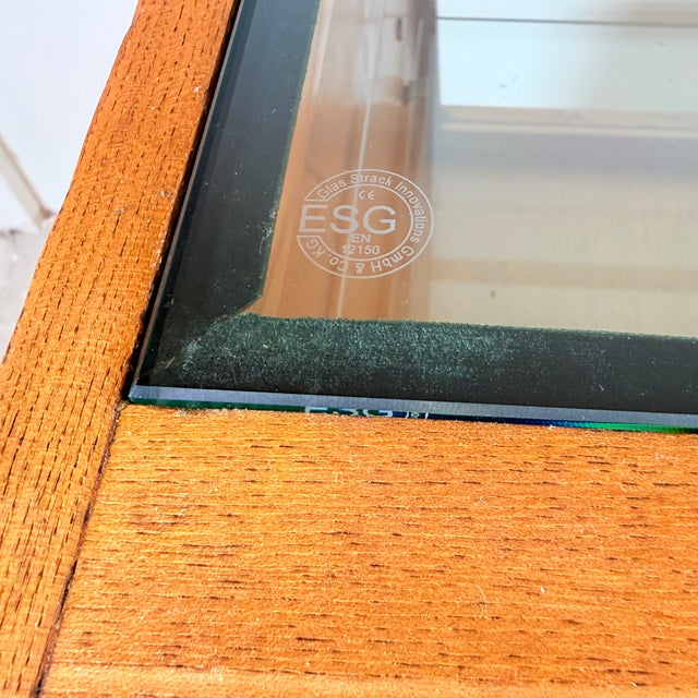 Vintage Counter Display Case on Gold Legs, 1960s For Sale - Image 13 of 16