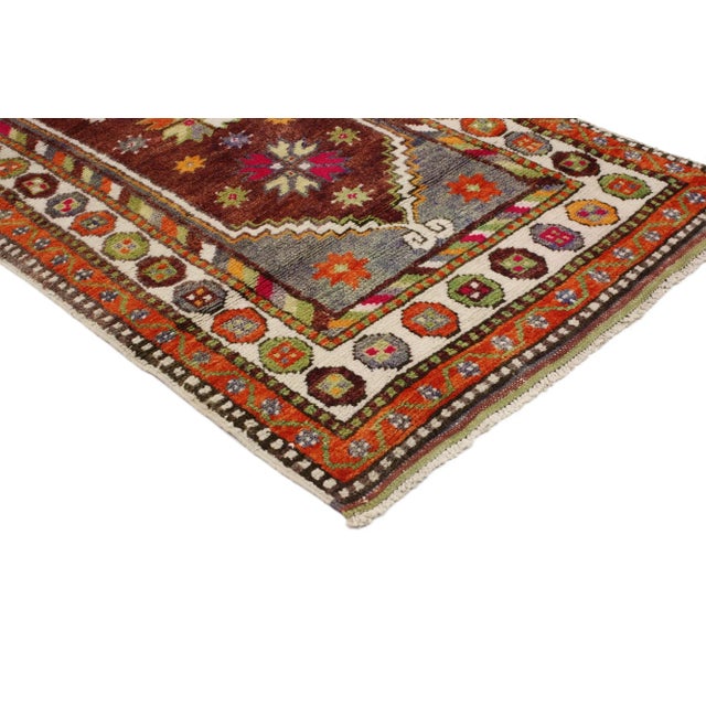 51768 Vintage Turkish Oushak Rug, 02'06 x 04'06. Colorfully curated meets whimsical boho in this colorful Oushak rug. The...