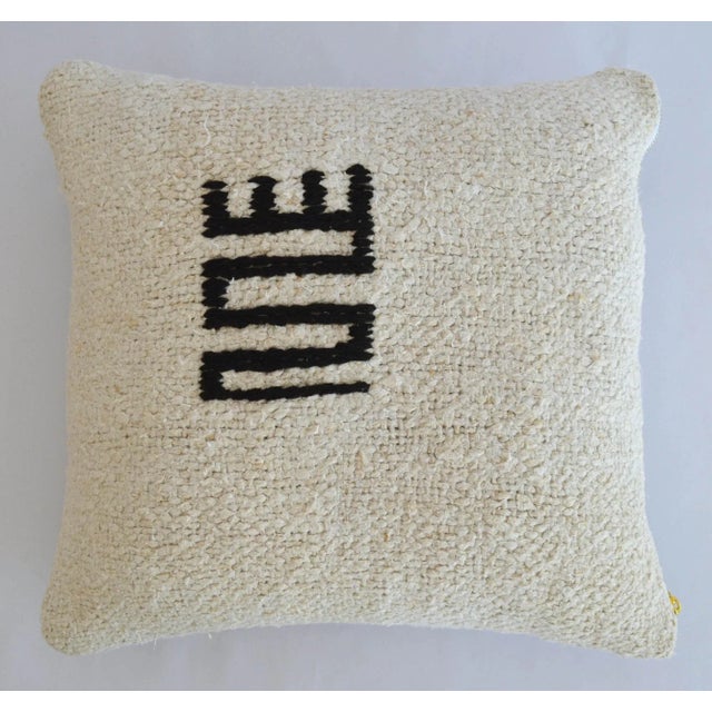 Primitive Pattern Turkish Kilim Rug Pillow Cover Handmade Hemp Throw Pillow - 16" X 16" For Sale - Image 4 of 4