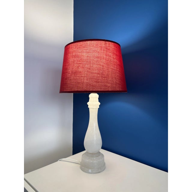 Vintage White and Red Alabaster Table Lamp For Sale - Image 5 of 5