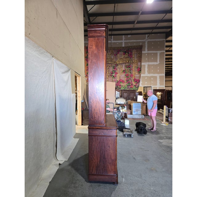 1900-1909 Monumental English Edwardian Mahogany Library Bookcase Cabinet For Sale - Image 4 of 13