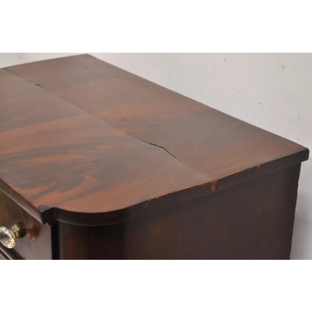 Mid 19th Century Antique 19th C. American Sheraton Crotch Mahogany Single Door Commode Cabinet For Sale - Image 5 of 12