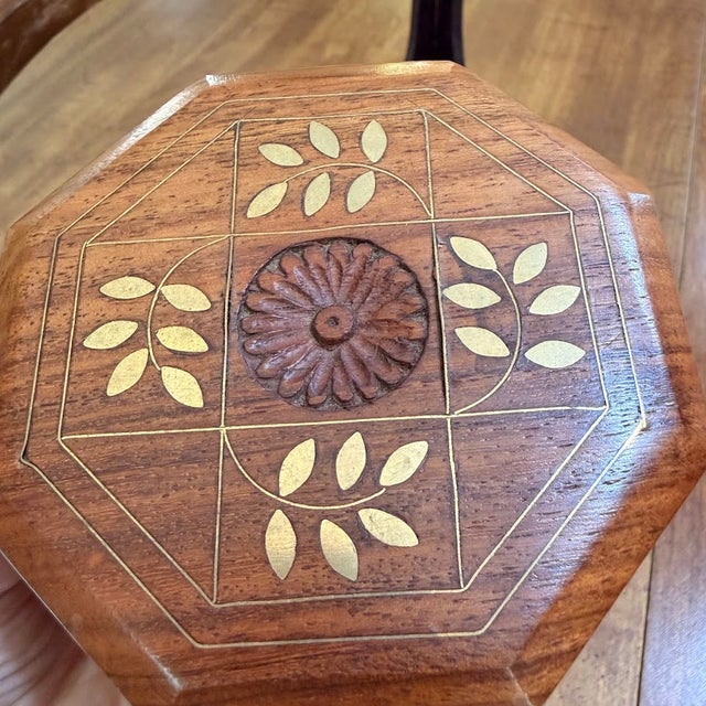 Indian Indian Rosewood Octagonal Wood Trinket Box Brass Inlay Floral Carved India 4in For Sale - Image 3 of 9