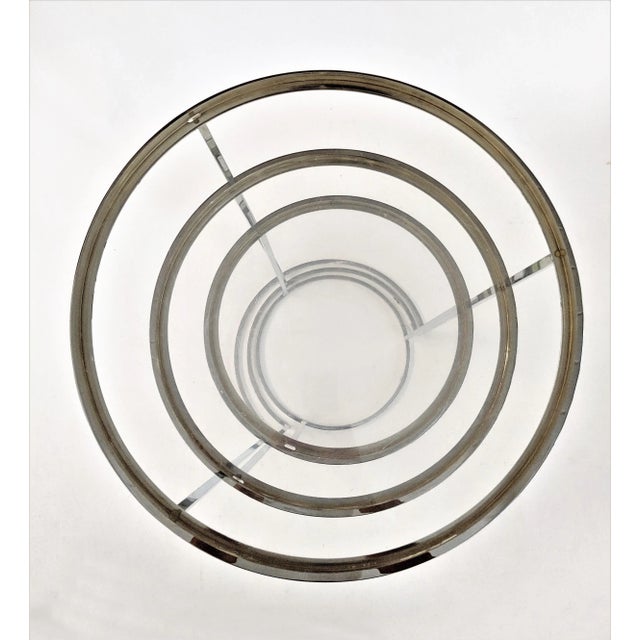 1960s Vintage Mid-Century Modern Lucite Nesting Pedestal Tables - Set of 3 For Sale In Miami - Image 6 of 13