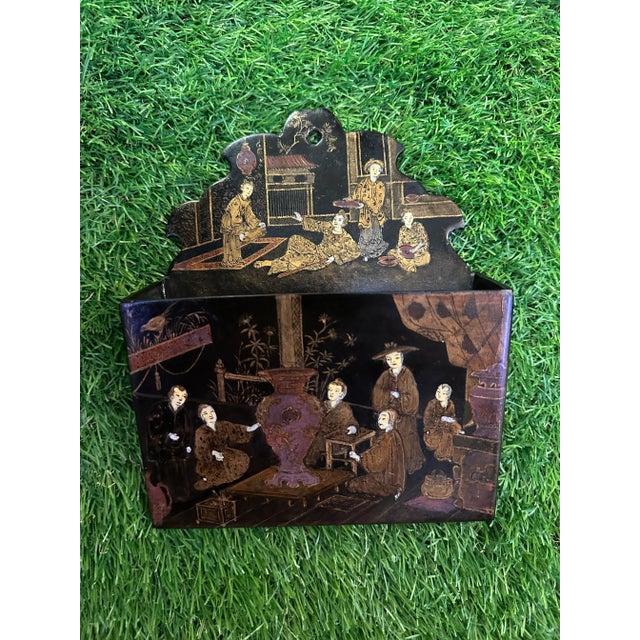 Victorian 19th Century English Papier Mache Wall Pocket With Chinoiserie Detailing For Sale - Image 3 of 11