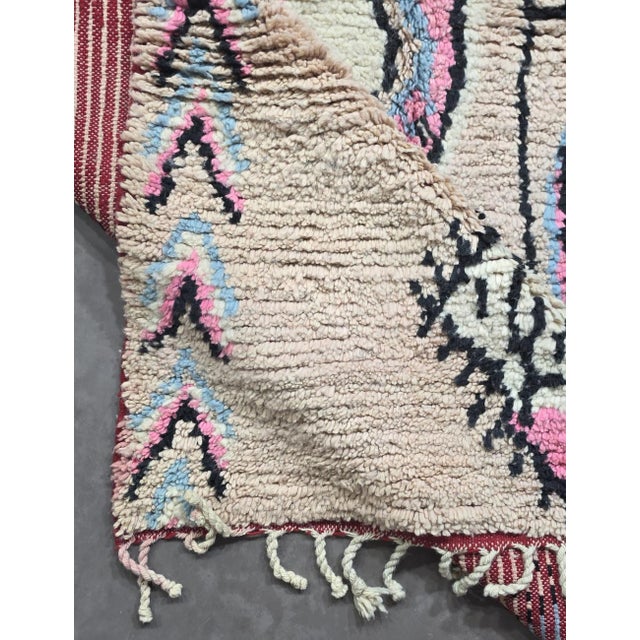 Neutral Handwoven Berber Wool Rug - 9.8 X 6.1 Ft For Sale - Image 9 of 9