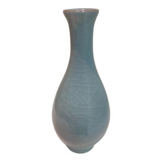 Chinese Ceramic Vase Crackle Glaze Celadon Bottle For Sale