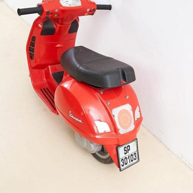 Red Collectible from Vespa, Italy, 1980s For Sale - Image 5 of 7