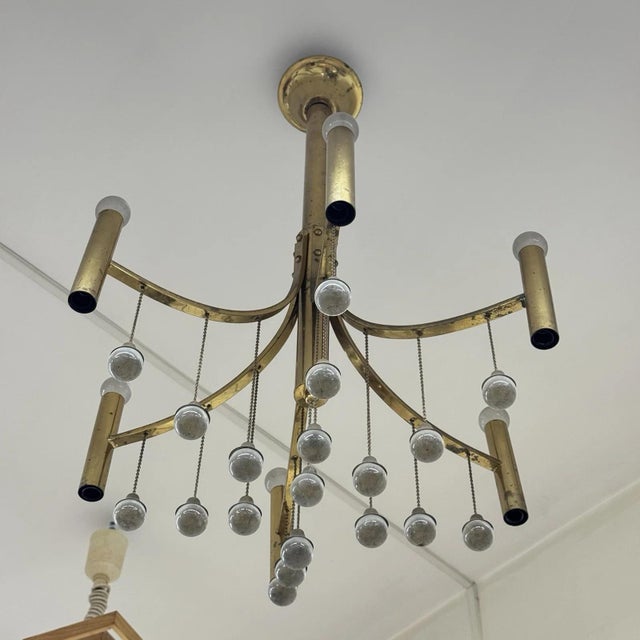Modern Brass Chandelier attributed to Gaetano Sciolari, 1970s For Sale - Image 3 of 8