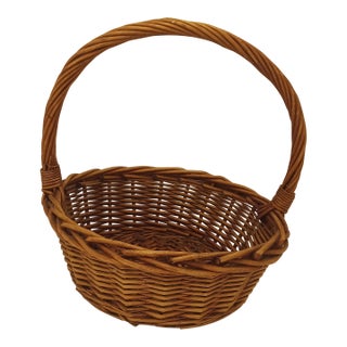 Coastal Sculptural Thick Round Basket Decor Piece - Medium Lightweight Brown With Dramatic Fixed Handle For Sale