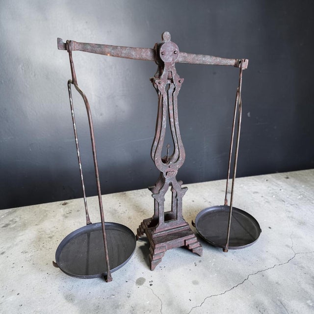 French Antique French Breveté s.g.d.g. Cast Iron Two-Pan Balance Scale, Circa 1890 For Sale - Image 3 of 7