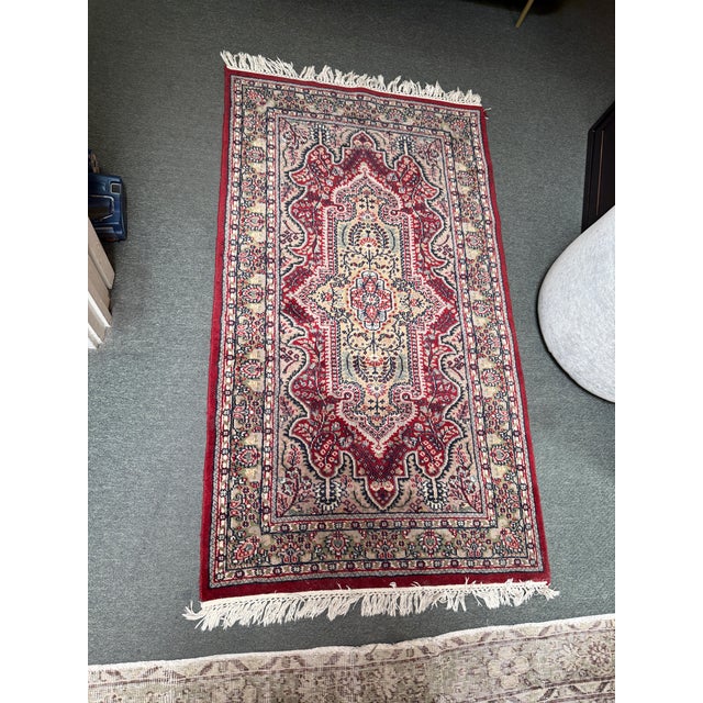 Late 20th Century 2ft 11in × 5ft 2in Kashmir Silk Area Rug For Sale - Image 5 of 12