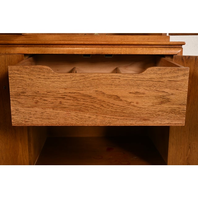 Wood Century Furniture Mid-Century Modern Hollywood Regency Walnut Breakfront Bookcase Cabinet, Circa 1960s For Sale - Image 7 of 10