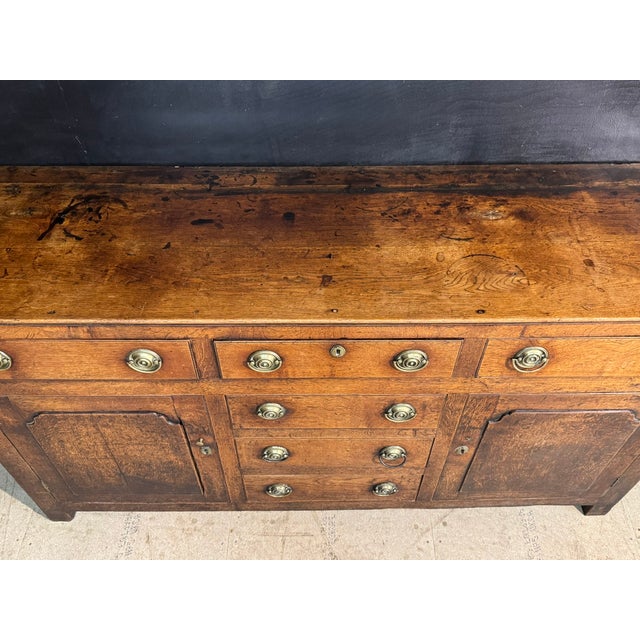 Antique Welsh Georgian Oak Dresser Base from Conway Valley, 1740 For Sale - Image 16 of 17