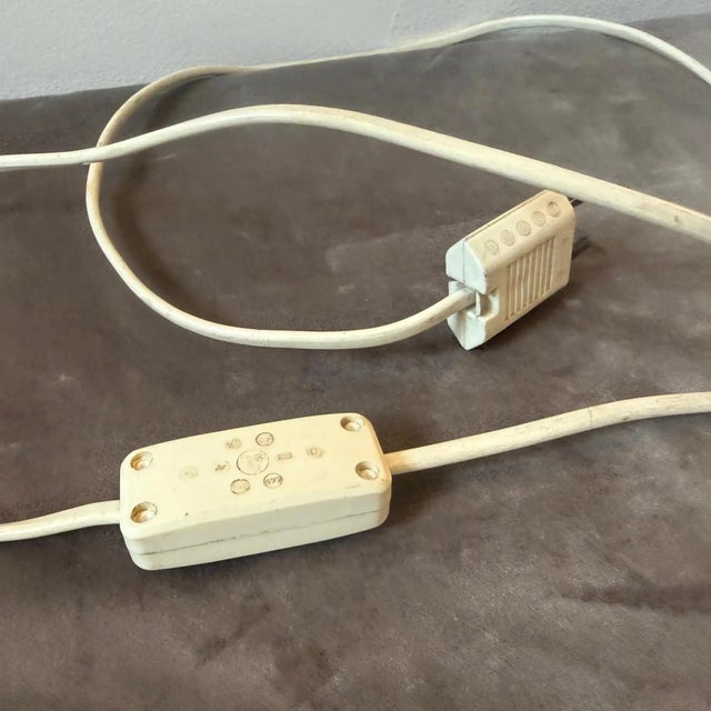 Wood A 1970 Mid-Century Modern Gilt Metal and Bamboo Italian Table Lamp For Sale - Image 7 of 14