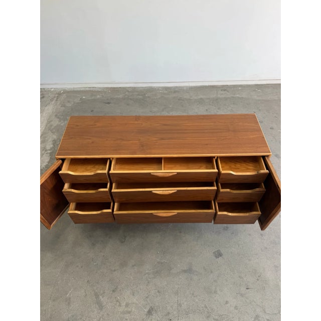 1960s Lane Perception Credenza For Sale In Los Angeles - Image 6 of 12