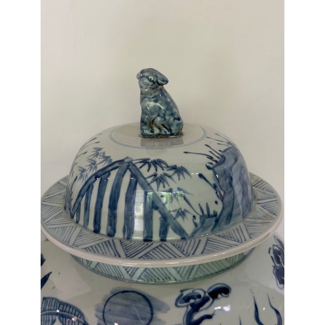 Pair Monumental Blue & White Chinese Porcelain Covered Dragon Temple Jars With Foo Dog Finials, 23” H For Sale - Image 10 of 12