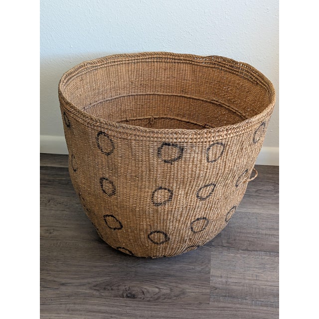 I'm an award winning basket maker and have collected baskets for decades. I'm now downsizing some of them. This large mid-...