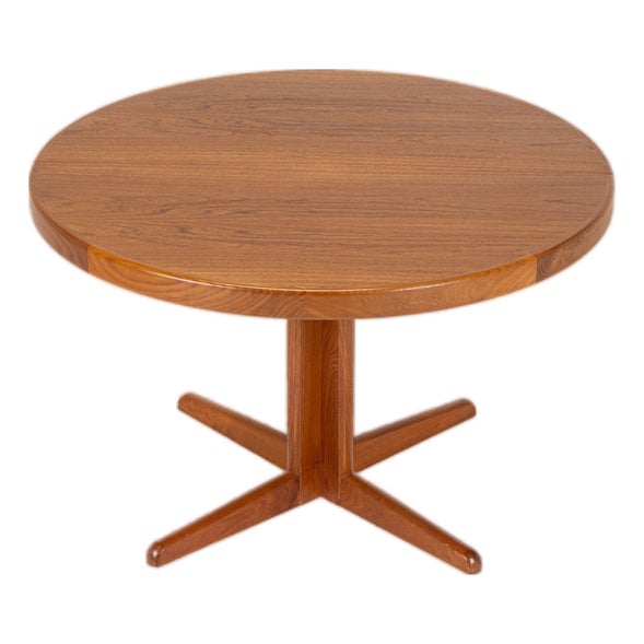 Round Extendable Teak Dining Table by Bramin, 1960s For Sale