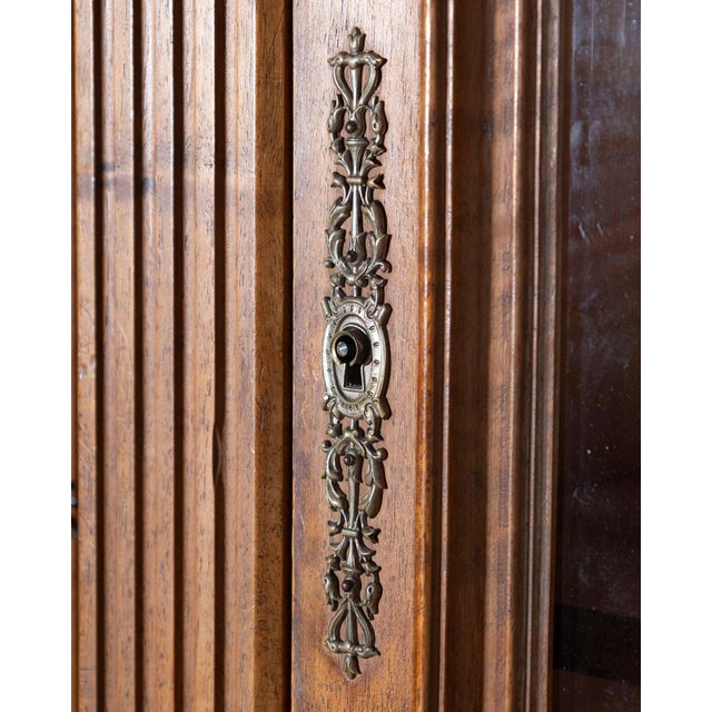French Solid Walnut Bookcase with Carved Columns, Late 19th Century For Sale - Image 16 of 16