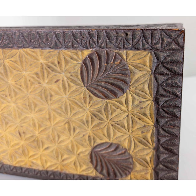 18th or 19th Century American Folk Art Chip Carved Polychrome Box For Sale - Image 10 of 18