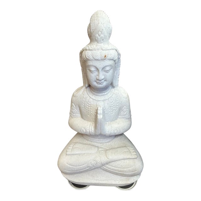 Carved Chinese Marble Statue of Guanyin the Bodhisattva of Compassion For Sale