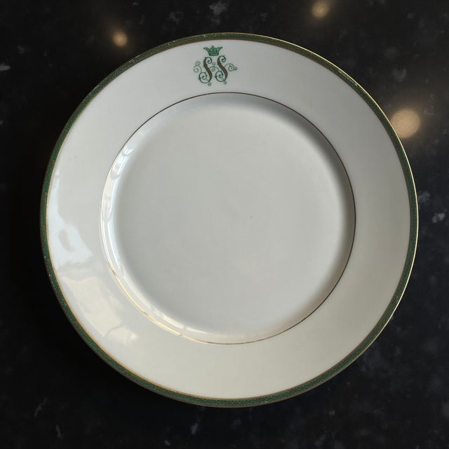 Ceramic SS Monogramed Desert and Flat Plates with Gold Trim by Bareuther Bavaria, Germany,1930s, Set of 12 For Sale - Image 7 of 10