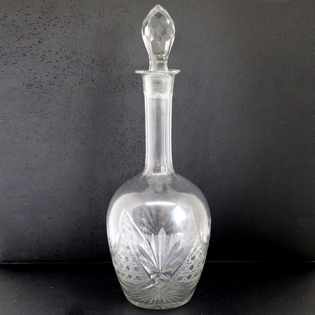 English Edwardian Cut Crystal Glass Decanter For Sale - Image 4 of 12
