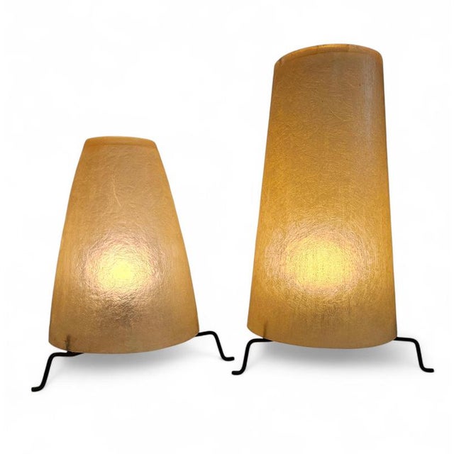 Set resin table lamps / height 43 cm Set resin table lamps / 1970s Height 32 / 43 Depth 30 / 30 cm Up to 250V (Europe/UK...