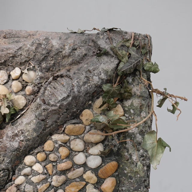 Early 20th Century Cement Planter with Faux Wood Decoration and Pebbles, Rockery, France For Sale - Image 9 of 13